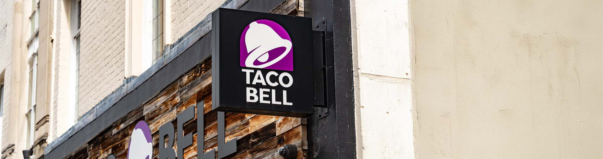 Enseigne de la marque Taco Bell