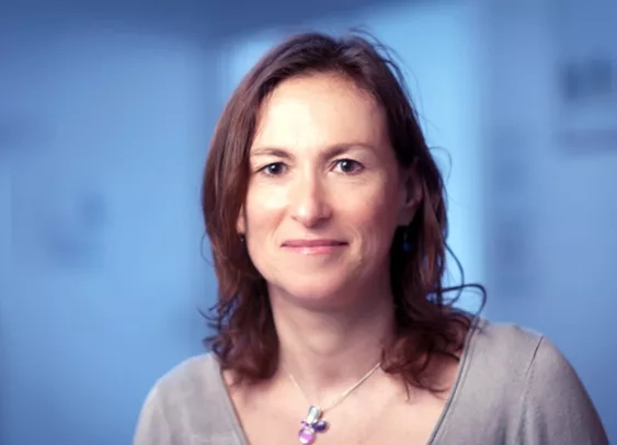 Pascale Hébel (Crédoc) : « Les consommateurs se détournent des grandes entreprises »