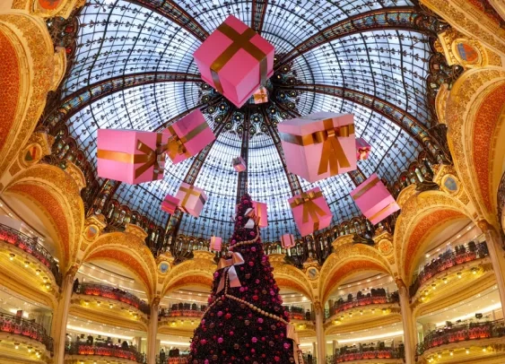 En optant pour WeChat Pay, les Galeries Lafayette choient les touristes chinois