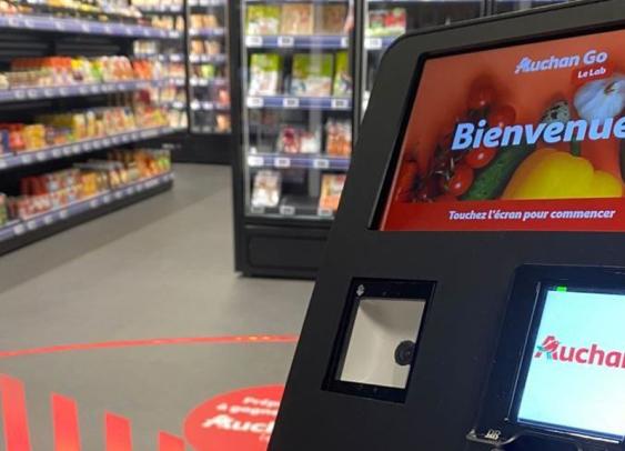Auchan inaugure un magasin intelligent et sans contact